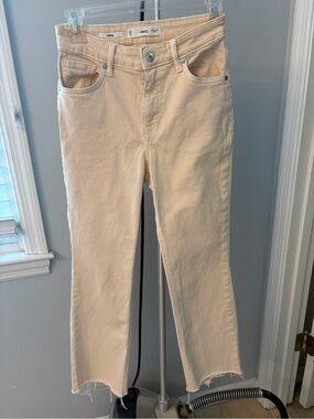 MANGO Sienna Ecru Raw Hem Straight Crop Jeans